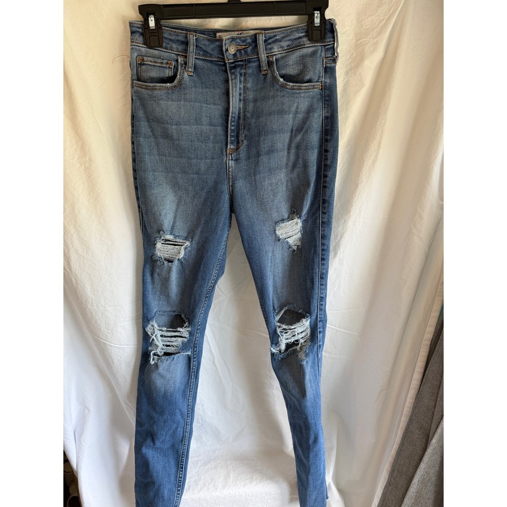 Hollister Curvy Ultra High-Rise Super Skinny Distressed Jeans Blue W27 L30 5L‎